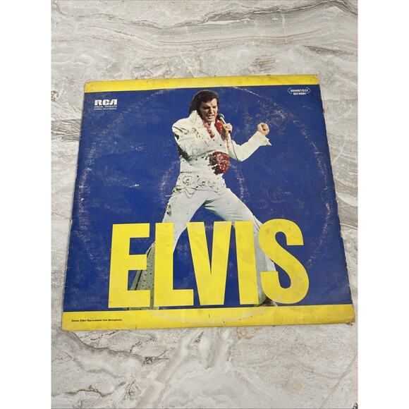 Elvis Presley Vinyl Record. RCA - Picture 2 of 4